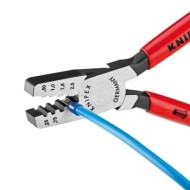 Cleste de sertizat lateral, forma trapezoidala pentru pini terminali, manere cu manson din plastic, Knipex