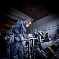 Polizor axial modelul DGE 25 EC C, Ø max disc de slefuire 50 mm, motor fara perii, FLEX