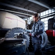 Polizor axial modelul DGE 25 EC C, Ø max disc de slefuire 50 mm, motor fara perii, FLEX