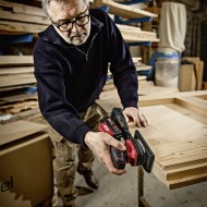 Masina de slefuit orbitala - dreptunghiular- modelul OSE 2-80 EC C, cursa 2 mm, 12000 - 20000 orbite/min, FLEX