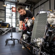 Masina de lustruit pentru burete violet, modelul XCE 8 150 EC C, Ø disc 150 mm, 225 - 700 rpm, FLEX