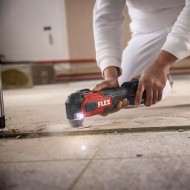 Masina multifunctionala modelul MT EC C, oscilatie stanga/dreapta 2°, 10000 - 20000 rpm