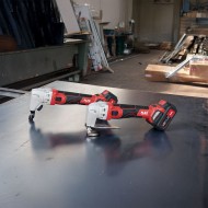 Masina pentru crestaturi interioare modelul KNE 16 EC C, viteza de lucru 2.2 m/min., 1950 - 4250 rpm, FLEX