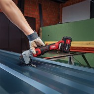 Masina pentru crestaturi interioare modelul KNE 16 EC C, viteza de lucru 2.2 m/min., 1950 - 4250 rpm, FLEX