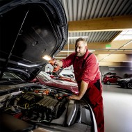 Lanterna modelul WL 1000, flux luminos 200 / 500 / 1000 lm, cap rotativ pe 2 axe 180° / 270°, FLEX