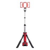 Proiector modelul TL 4000, flux luminos 1000 / 2000 / 4000 lm, inaltime reglabila 1.1 - 2.2 m, rotire 180°, FLEX